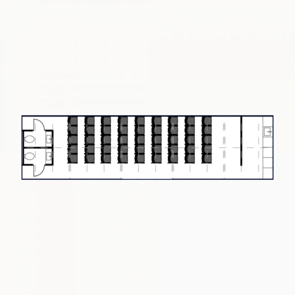 Schematischer Grundriss des Sonnendecks mit symmetrischer Bestuhlung und zwei Toilettenbereichen am Eingang.